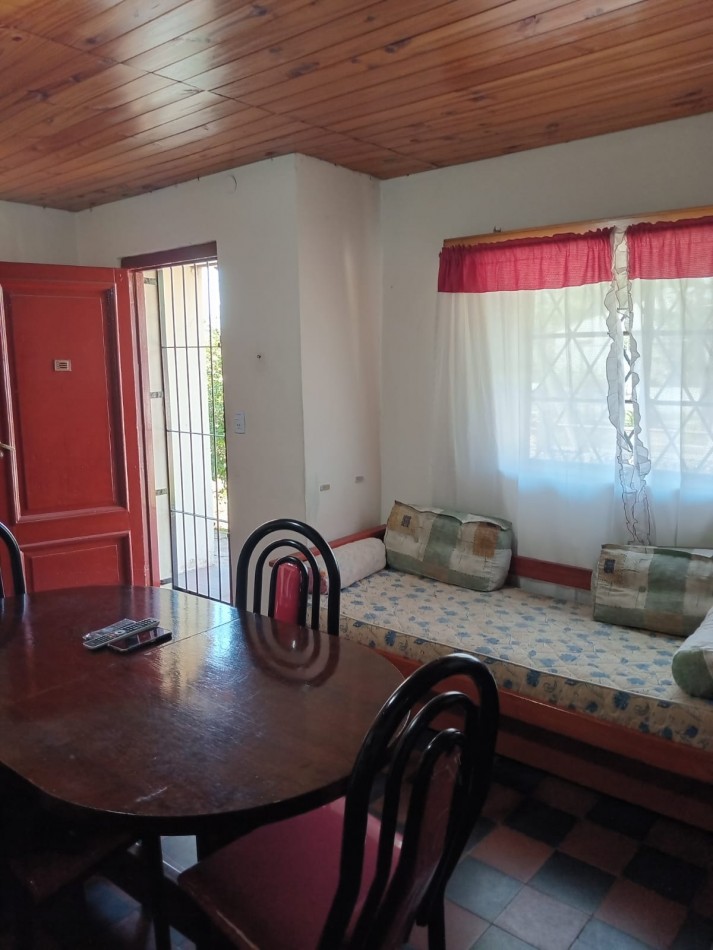 Casa de 3 ambientes en VENTA en Gonzalez Catan