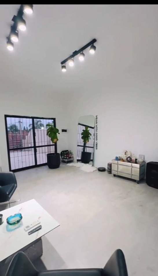 casa en venta de 5 ambientes Villa Sarmiento