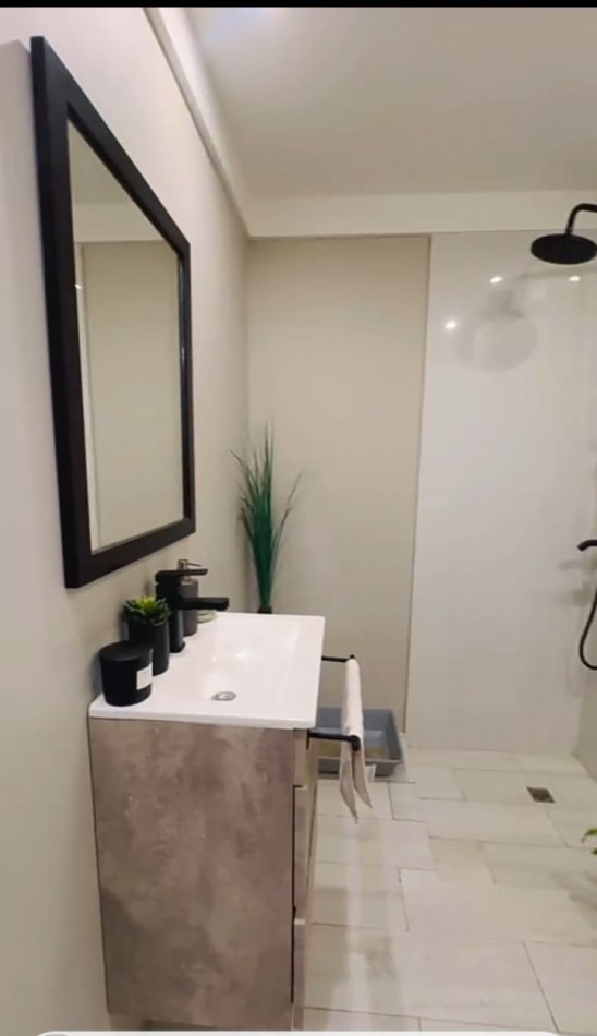casa en venta de 5 ambientes Villa Sarmiento